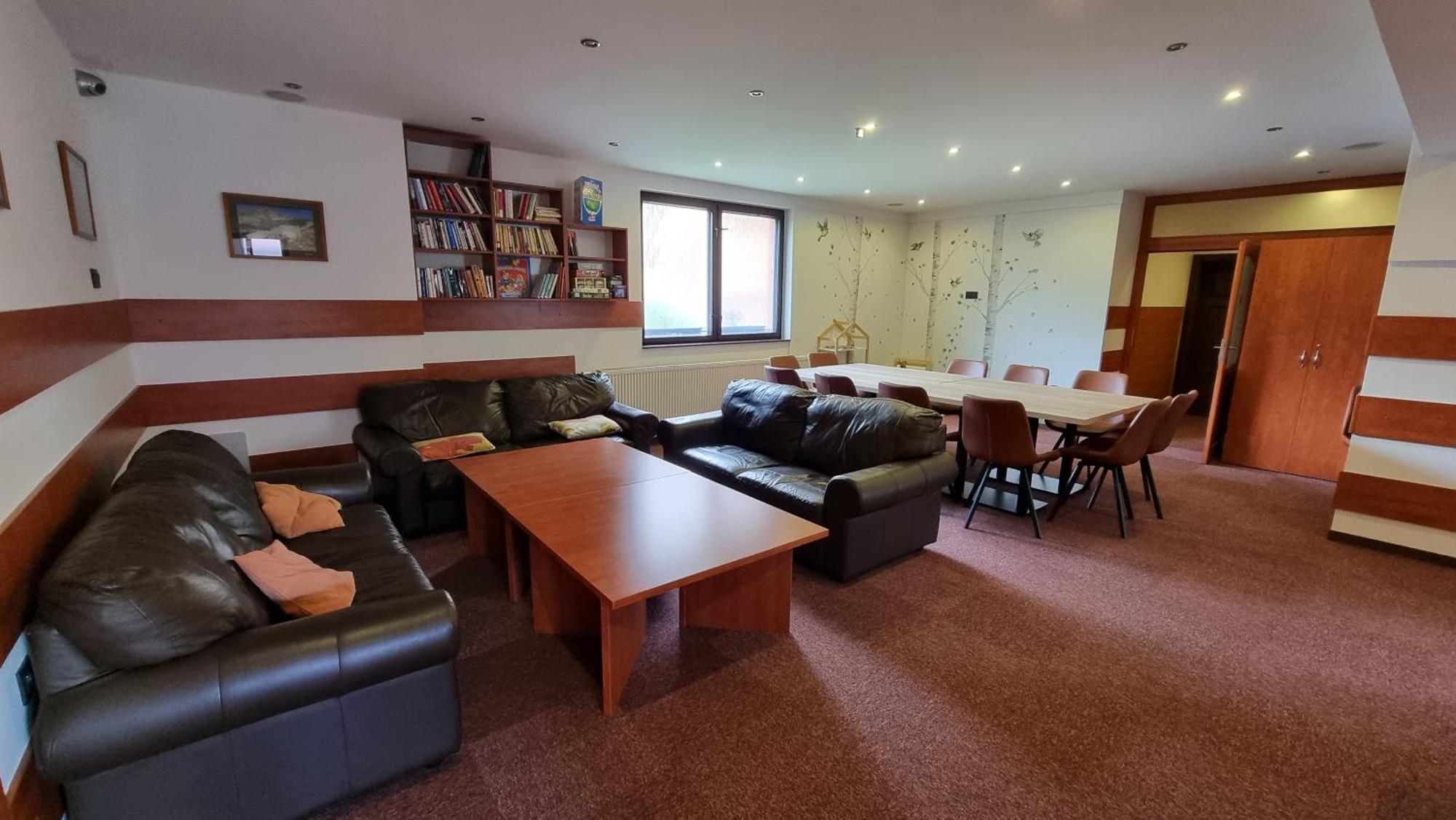 Apartmanovy Dom Slniecko จิอาร์ ภายนอก รูปภาพ